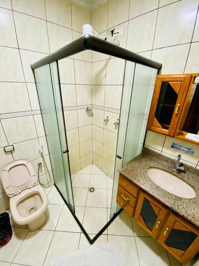 Pousada Solarium Unidade 1 Economica-Basica Гуаружа Экстерьер фото