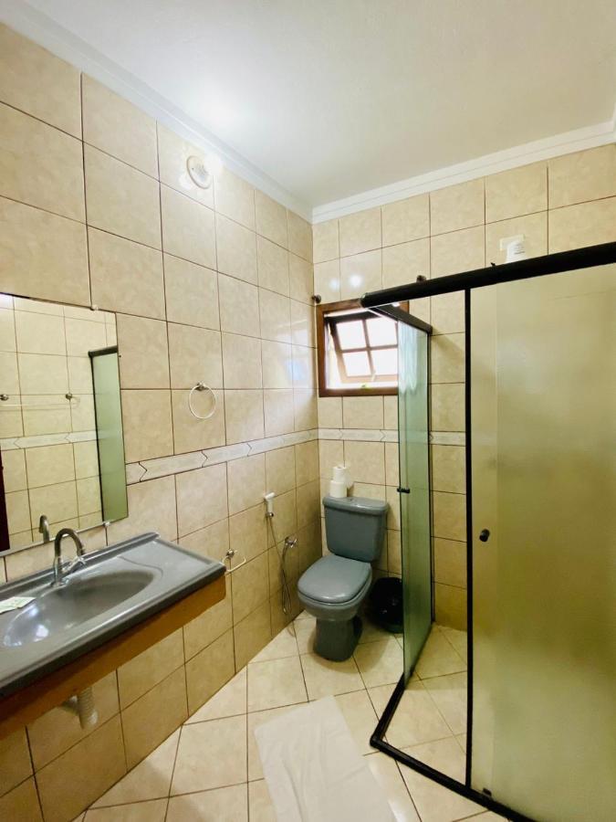 Pousada Solarium Unidade 1 Economica-Basica Гуаружа Экстерьер фото
