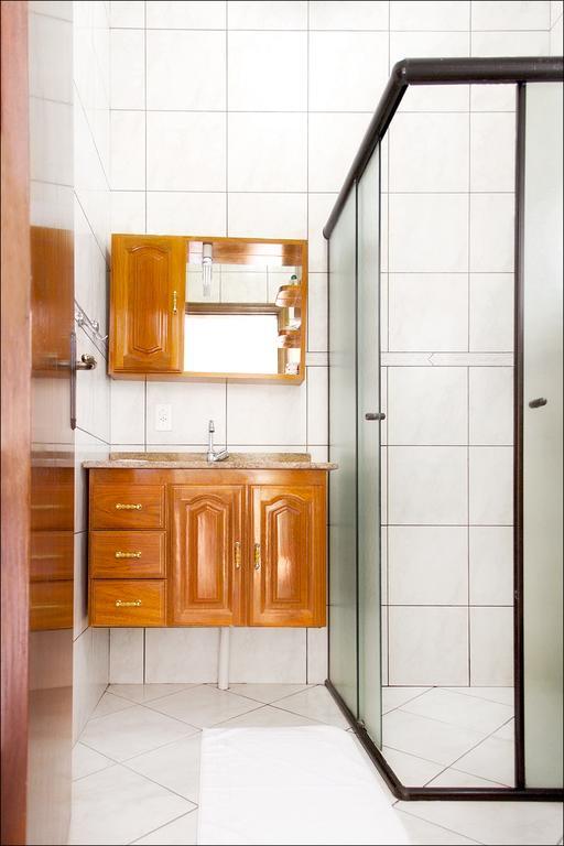 Pousada Solarium Unidade 1 Economica-Basica Гуаружа Номер фото
