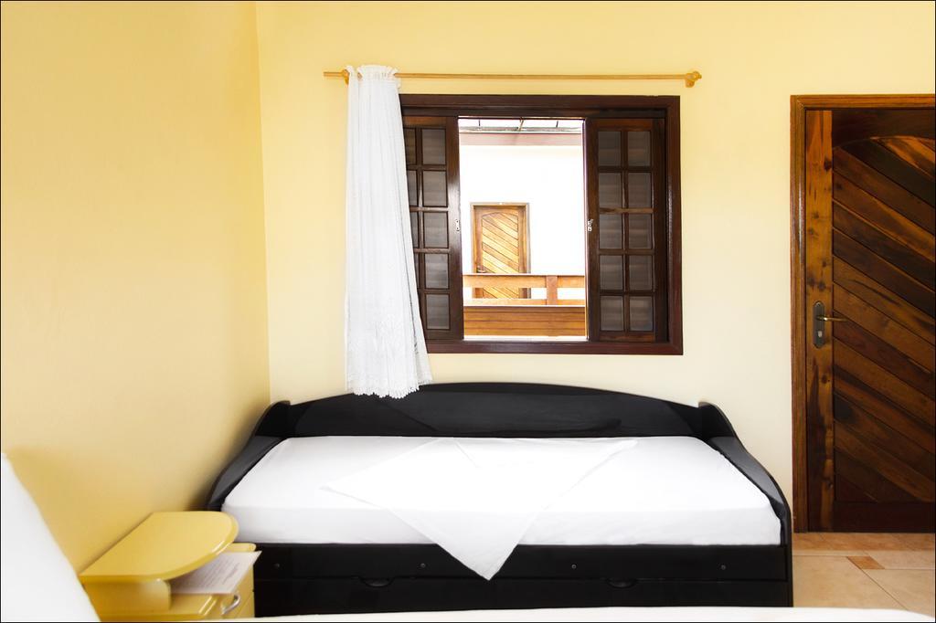 Pousada Solarium Unidade 1 Economica-Basica Гуаружа Экстерьер фото